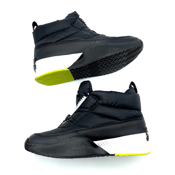 Sorel Out N About III Puffy Zip Ankle Boots - Picture 6 of 12